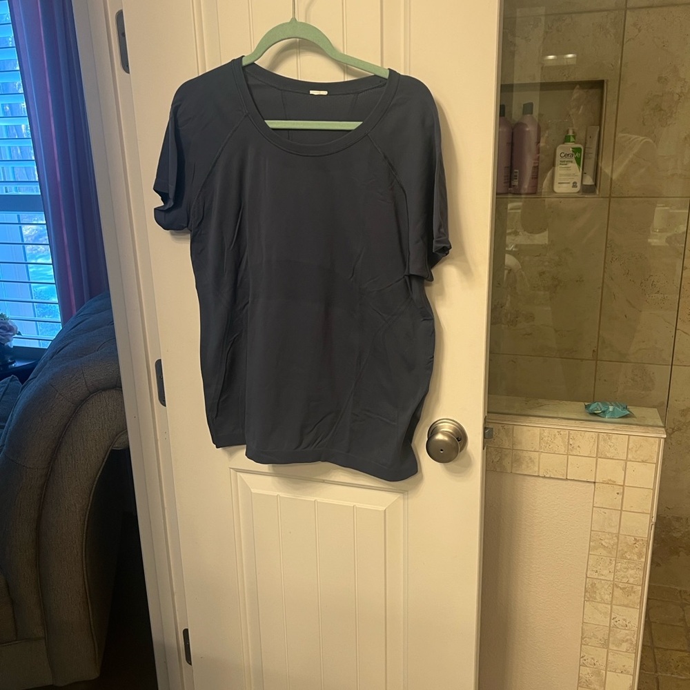 Athleta Casual Slate Blue Short Sleeve Top